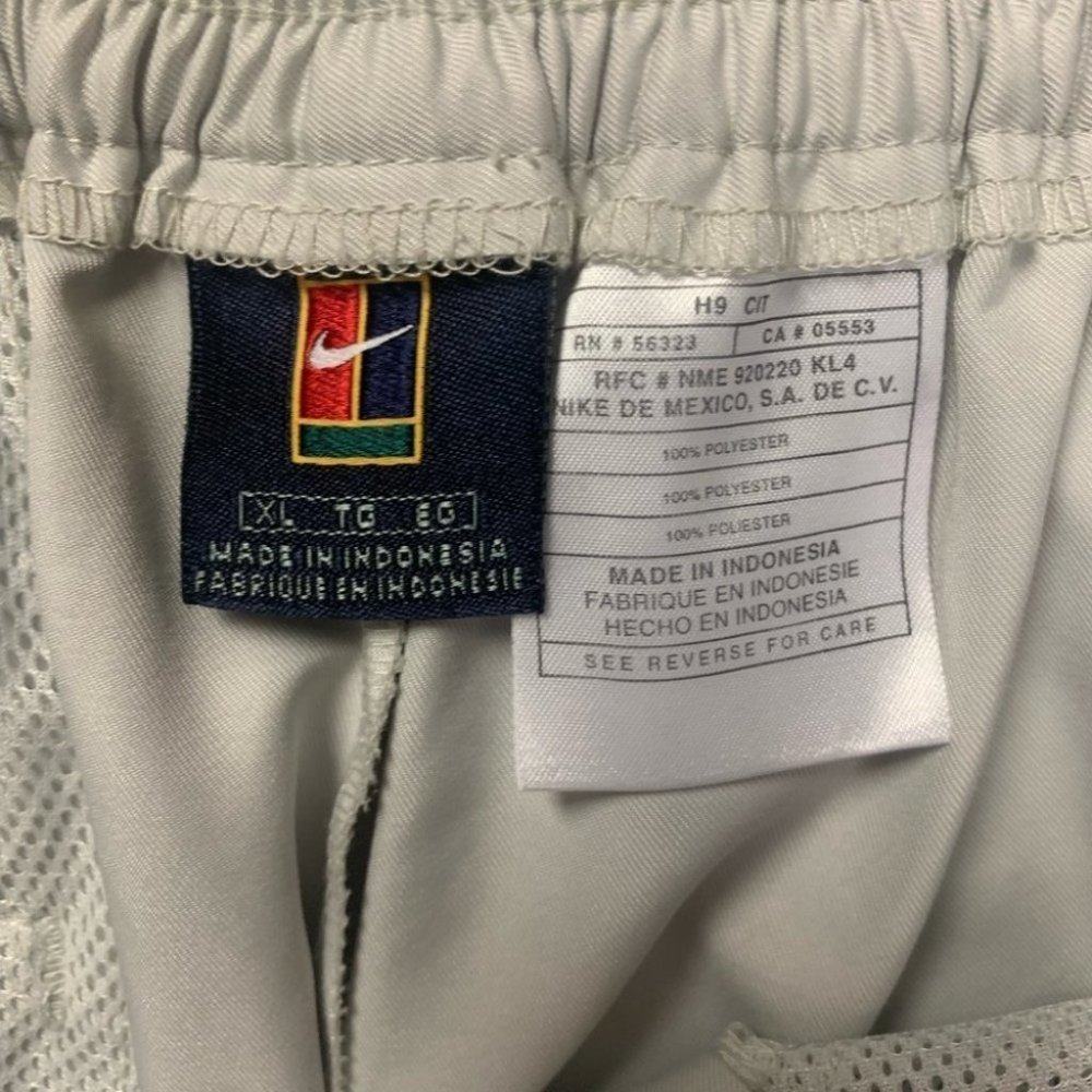 Nike‎ Vintage Court Tennis Agrassi-Sampras Style Pleated Shorts Men’s XL - Picture 6 of 7